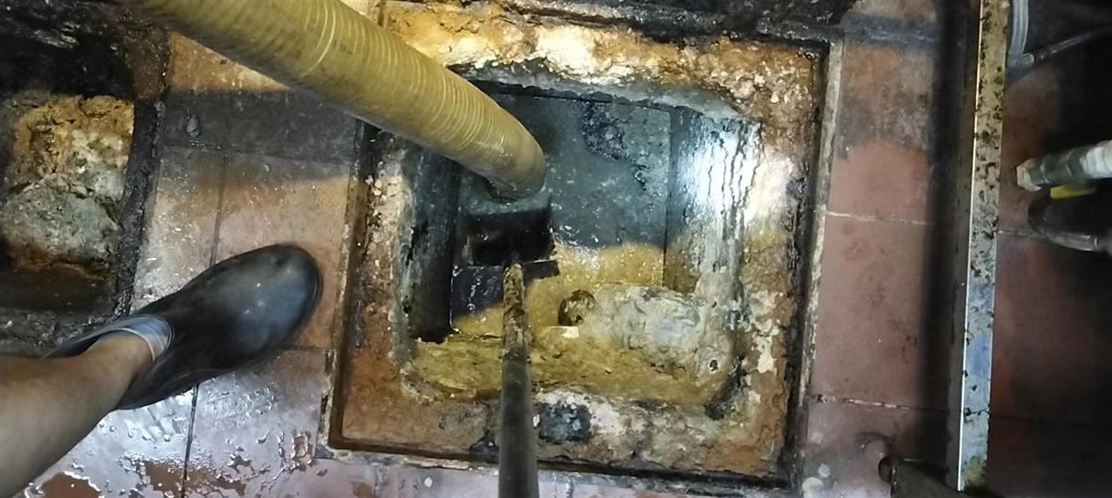 辉南污水池清理一般都有毒气，怎么预防中毒呢？